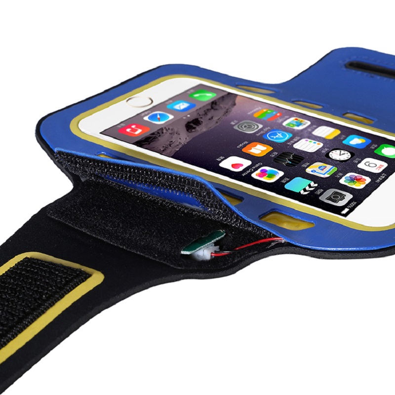Free Sample Can be Customized Running Sports LED Light Black Armband Phone Cell Phone Bag